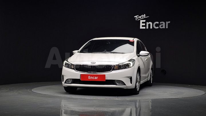 Kia K3 2017 — 3