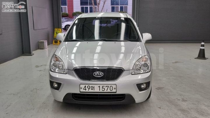 Kia Carens 2013 — 3