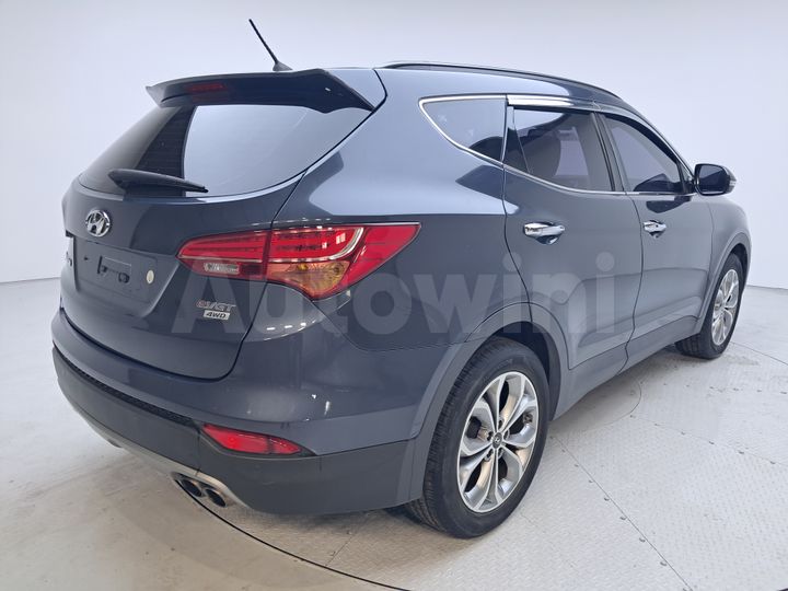 Hyundai SantaFe 2015 — 4