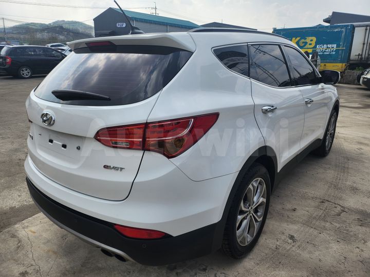Hyundai SantaFe 2013 — 4