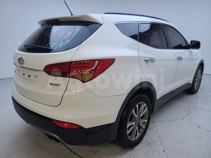 Hyundai SantaFe 2013 — 4