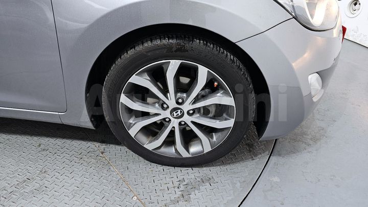 Hyundai Avante 2014 — 5