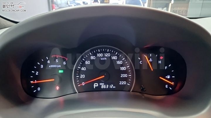 Kia Carnival 2013 — 5