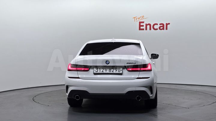 BMW 3 Series 2019 — 4