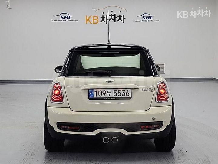 Mini Cooper 2013 — 3