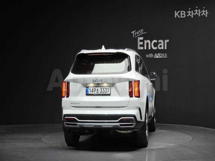 Kia Sorento 2023 — 4