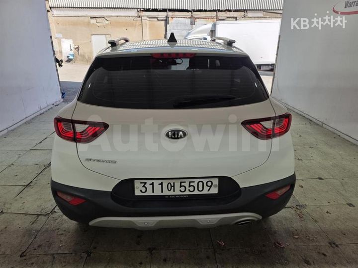 Kia Stonic 2020 — 4