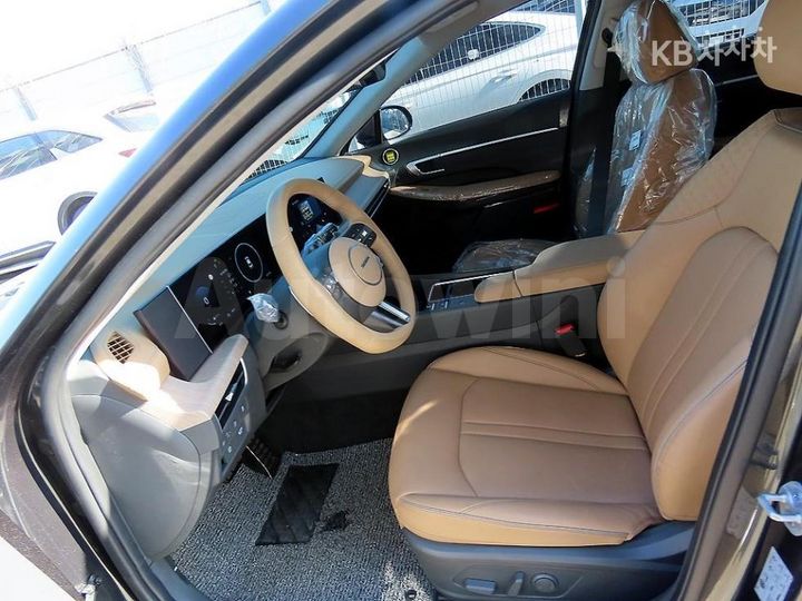 Hyundai Sonata 2025 — 5
