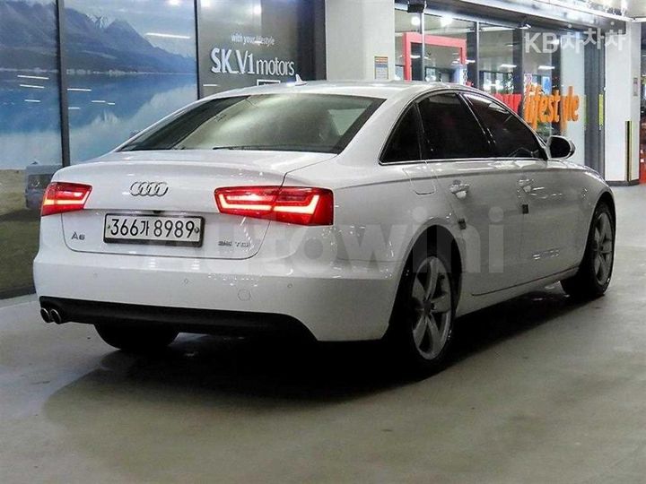 Audi A6 2015 — 4