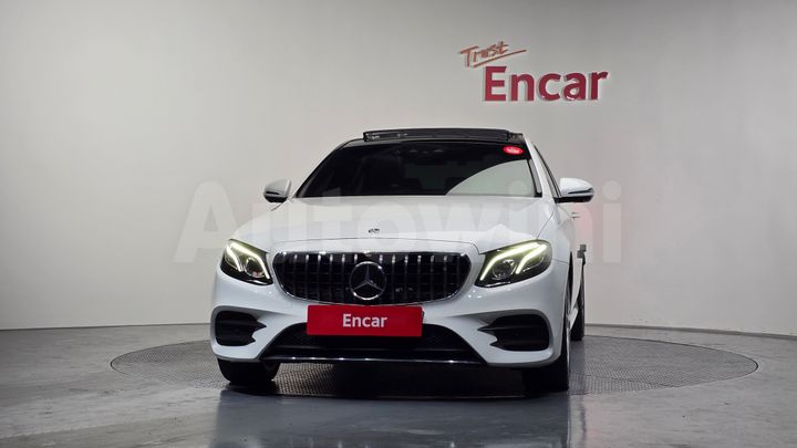 Mercedes Benz E Class 2019 — 3