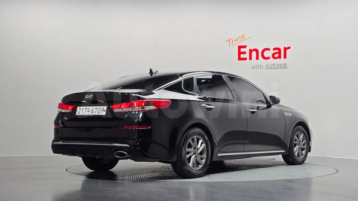 Kia K5 2019 — 2