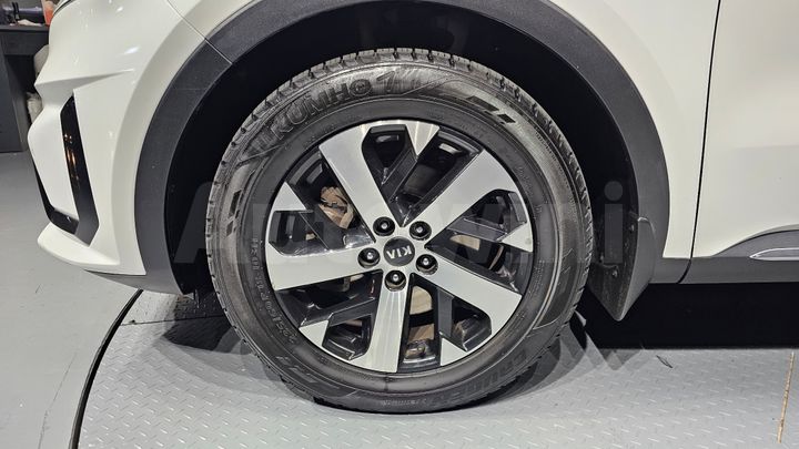 Kia Sorento 2021 — 5