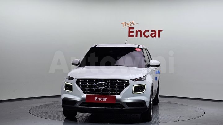 Hyundai Venue 2021 — 3