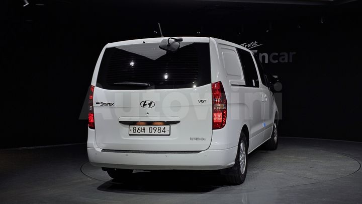 Hyundai Starex 2019 — 4