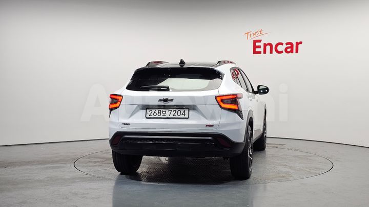 Chevrolet Trax 2024 — 4