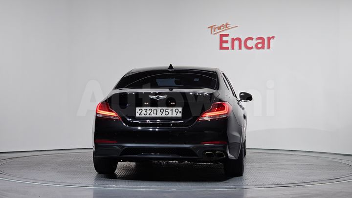 Genesis G70 2019 — 4