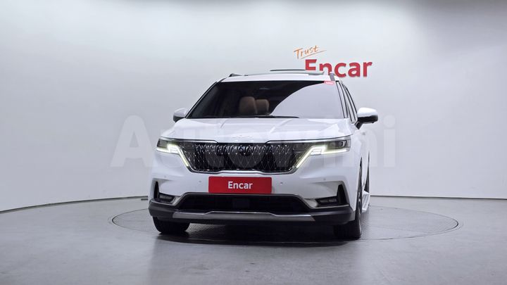 Kia Carnival 2022 — 3