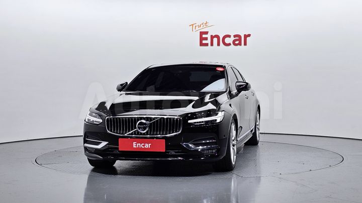 Volvo S90 2019 — 3