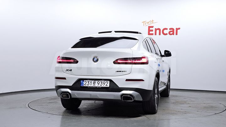 BMW X4 2023 — 4