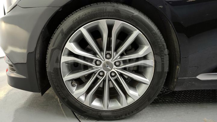 Hyundai Genesis 2015 — 5