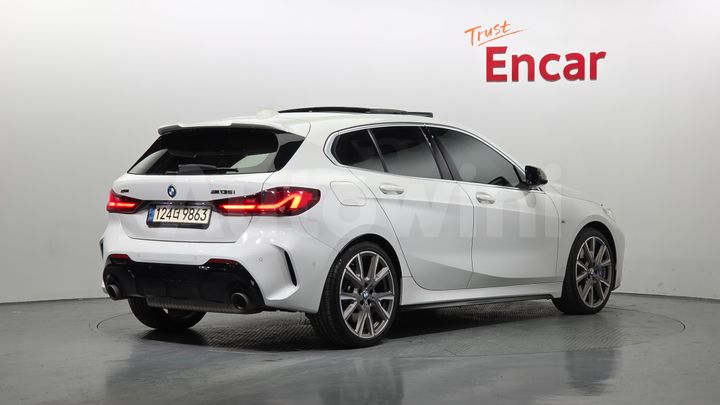 BMW 1 Series 2022 — 2