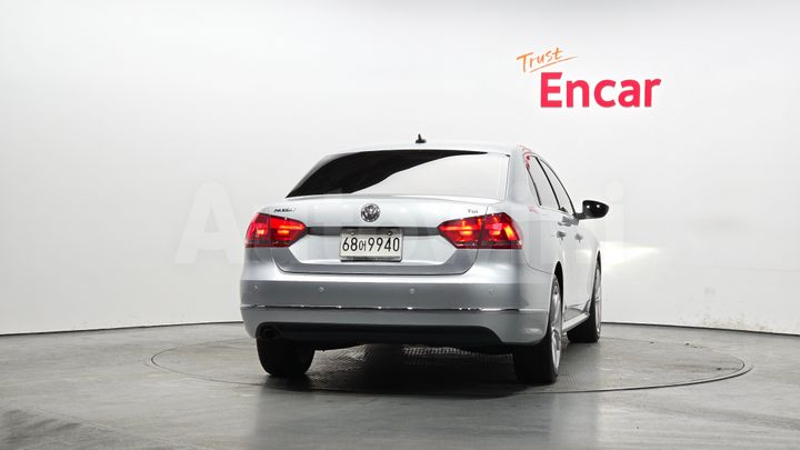 Volkswagen Passat 2015 — 4
