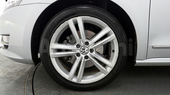Volkswagen Passat 2015 — 5