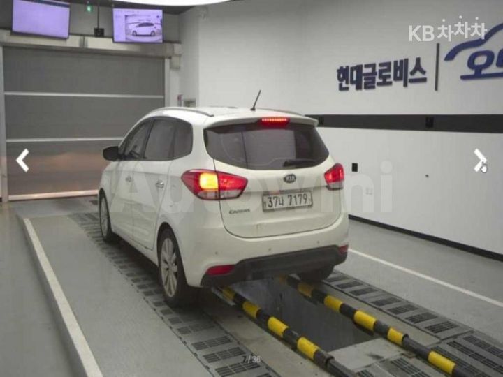 Kia Carens 2014 — 2