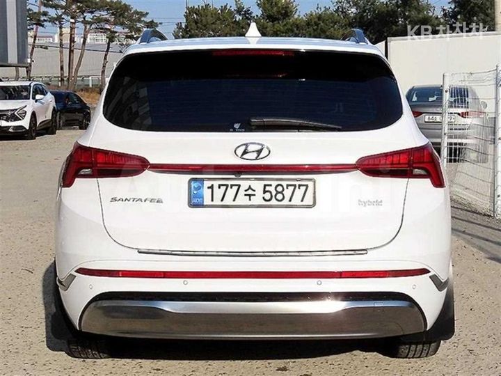 Hyundai SantaFe 2023 — 4