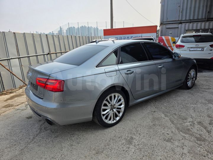 Audi A6 2014 — 5