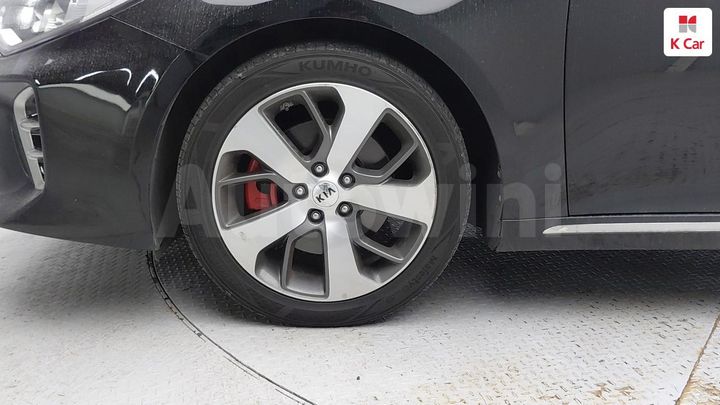 Kia K5 2017 — 5