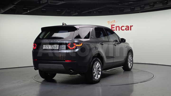 Land Rover Discovery Sport 2017 — 2