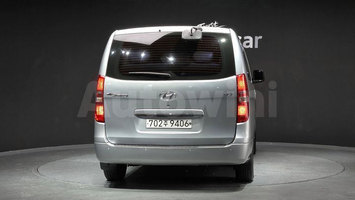Hyundai Starex 2016 — 4