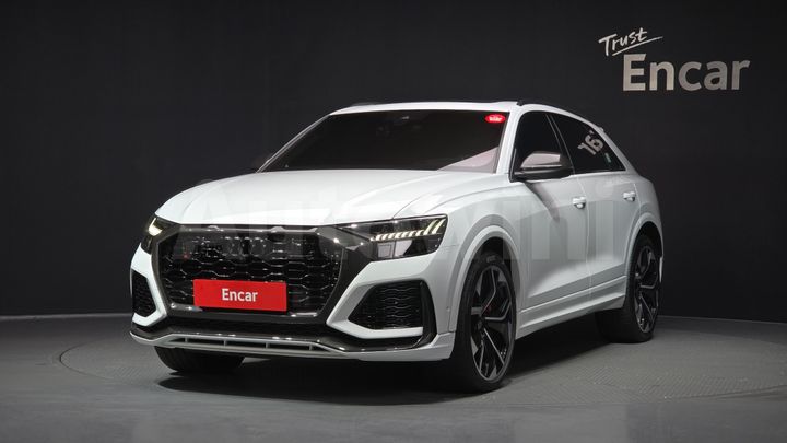 Audi RS Q8