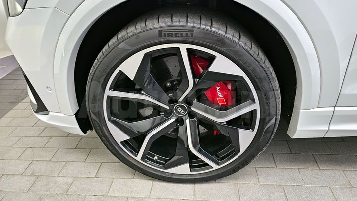 Audi RS Q8