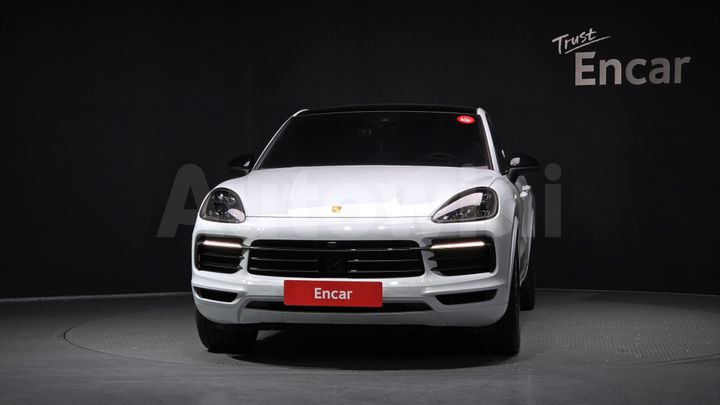 Porsche Cayenne 2022 — 3