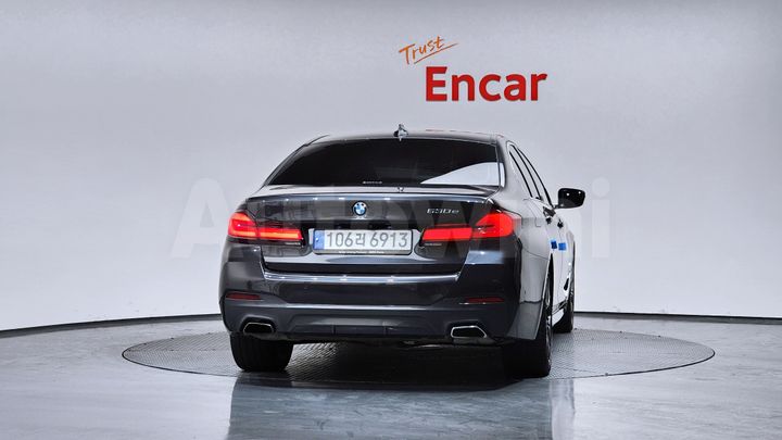 BMW 5 Series 2021 — 4