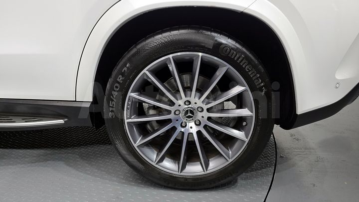 Mercedes Benz GLE Class 2024 — 5