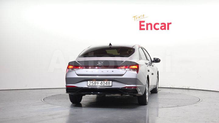 Hyundai Avante 2023 — 4