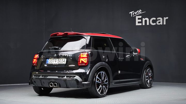 Mini Cooper 2023 — 2