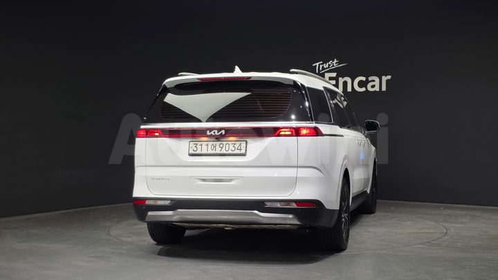 Kia Carnival 2023 — 4