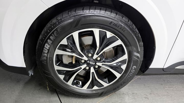 Kia Carnival 2023 — 5