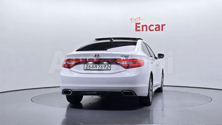 Hyundai Grandeur 2016 — 4