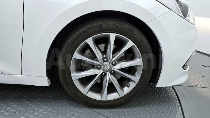 Hyundai Grandeur 2016 — 5