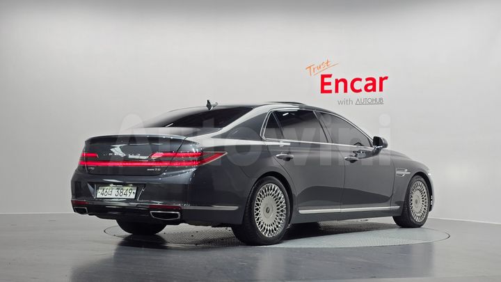 Genesis G90 2019 — 2