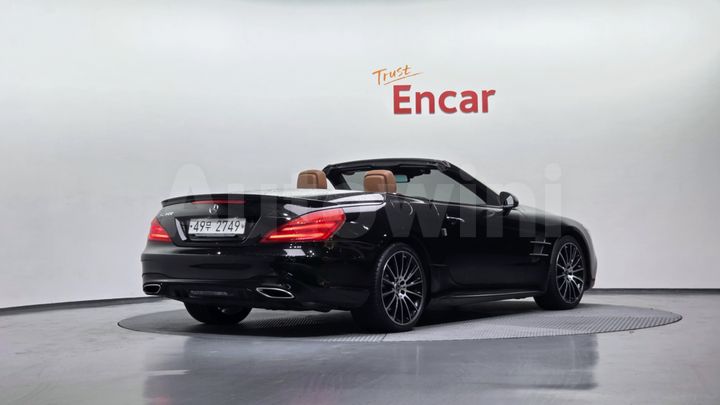 Mercedes Benz SL Class