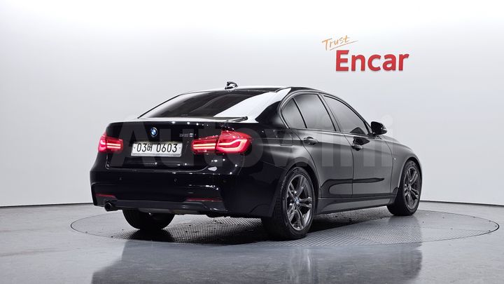 BMW 3 Series 2016 — 2
