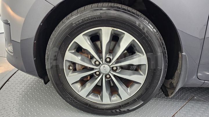 Kia Carnival 2017 — 5