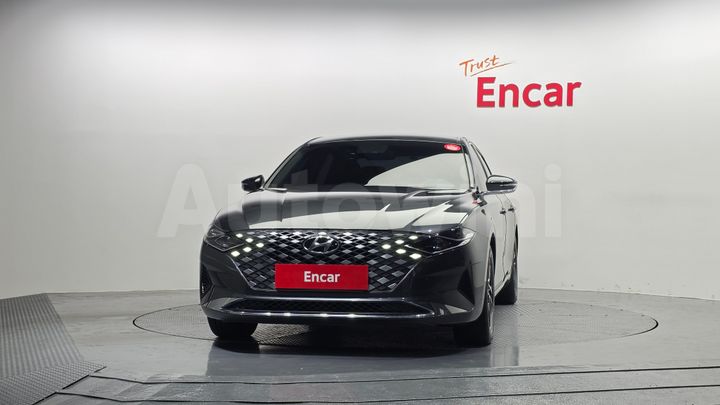 Hyundai Grandeur 2022 — 3