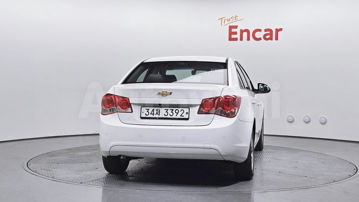 Chevrolet Cruze 2012 — 4